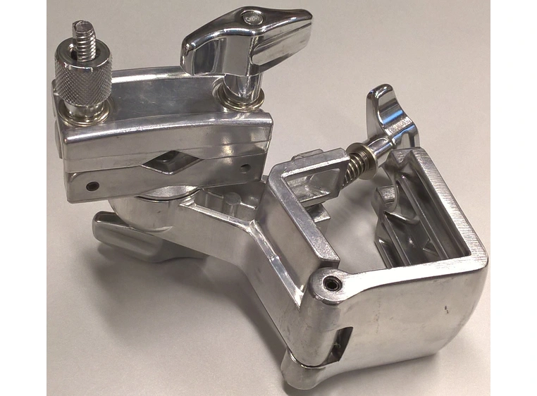 Pearl PCX-200 Pipe Clamp. Die Cast w/tilting clamp system 